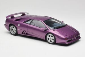 Lamborghini Diablo SE30 Anniversary Edition Metallic Lila AUTOart 1:18 79158 Metall — bild 6 av 8