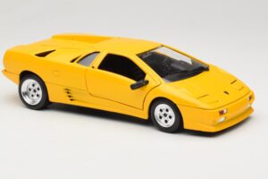 Lamborghini Diablo Gul Tonka 1:18 9035 Metall — bild 6 av 8