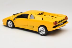 Lamborghini Diablo Gul Tonka 1:18 9035 Metall — bild 7 av 8