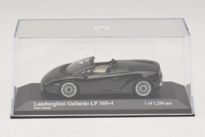 Lamborghini Gallardo LP560-4 Spyder Svart Minichamps 1:43 400103830 Metall — bild 4 av 5