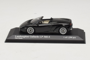 Lamborghini Gallardo LP560-4 Spyder Svart Minichamps 1:43 400103830 Metall