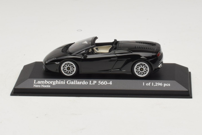 Lamborghini Gallardo LP560-4 Spyder Svart Minichamps 1:43 400103830 Metall
