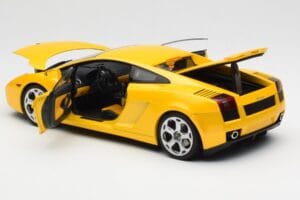 Lamborghini Gallardo Metallic Gul AUTOart 1:18 74571 Metall — bild 5 av 8