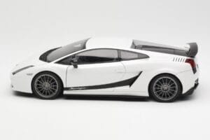 Lamborghini Gallardo Superleggera Monocerus Metallic Vit AUTOart 1:18 74585 Metall — bild 4 av 8