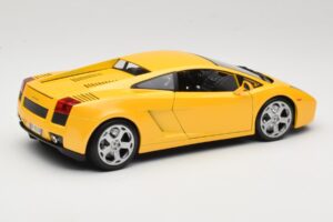 Lamborghini Gallardo Gul Maisto 1:18 31655 Metall — bild 3 av 8