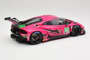 Lamborghini Huracan GT3 EVO2 #83 R. Frey / M. Gatting / S. Bovy Iron Dames 24 Hours of Daytona 2023 TopSpeed 1:18 TS0532 Meta — bild 2 av 6