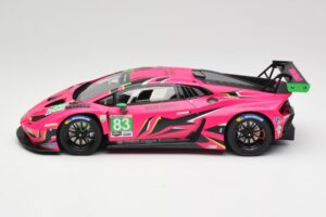 Lamborghini Huracan GT3 EVO2 #83 R. Frey / M. Gatting / S. Bovy Iron Dames 24 Hours of Daytona 2023 TopSpeed 1:18 TS0532 Meta — bild 3 av 6