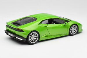 Lamborghini Huracan LP610-4 Grön Bburago 1:18 18-11038 Metall — bild 3 av 8