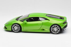 Lamborghini Huracan LP610-4 Grön Bburago 1:18 18-11038 Metall — bild 4 av 8
