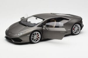 Lamborghini Huracan LP610-4 Grå AUTOart 1:18 74606 Komposit — bild 2 av 8