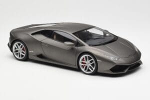 Lamborghini Huracan LP610-4 Grå AUTOart 1:18 74606 Komposit — bild 6 av 8