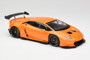 Lamborghini Huracan LP620-2 Super Trofeo Arancio Borealis Pearl Effect Orange AUTOart 1:18 81558 Metall — bild 7 av 8