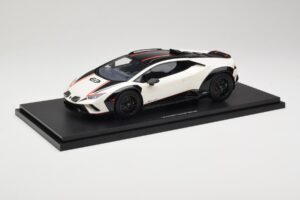 Lamborghini Huracan Sterrato No. 63 Vit TopSpeed 1:18 TS0610 Resin
