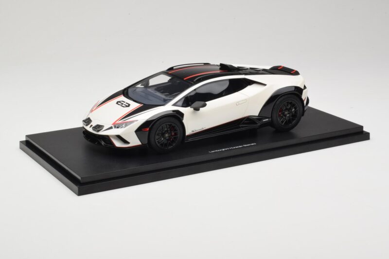 Lamborghini Huracan Sterrato No. 63 Vit TopSpeed 1:18 TS0610 Resin