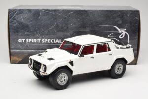 Lamborghini LM002 Vit Kyosho 1:18 GTS18508W Resin — bild 6 av 6