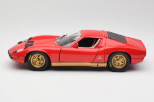 Lamborghini Miura Röd Anson 1:18 30302 Metall — bild 4 av 8