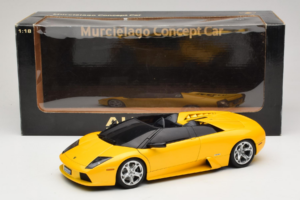 Lamborghini Murcielago Concept Metallic Yellow AUTOart 1:18 74561 Metall — bild 8 av 8