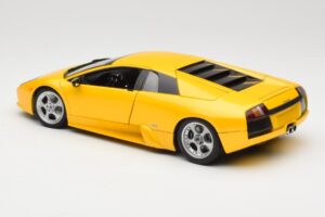 Lamborghini Murcielago LP640 Giallo Orion AUTOart 1:18 74511 Metall — bild 7 av 8