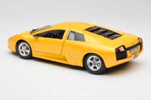 Lamborghini Murcielago LP640 Gul Bburago 1:18 23124646-M1 Metall — bild 7 av 8