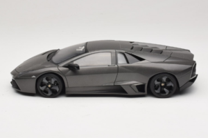 Lamborghini Reventon Matte Grey AUTOart 1:18 74591 Metall — bild 4 av 8