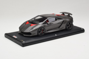 Lamborghini Sesto Elemento Matte Black MR Collection 1:18 LAMB054 Resin — bild 2 av 6