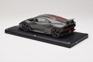 Lamborghini Sesto Elemento Matte Black MR Collection 1:18 LAMB054 Resin — bild 5 av 6