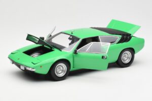 Lamborghini Urraco P250 Ljusgrön Kyosho 1:18 08441G Metall — bild 2 av 8
