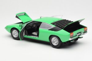 Lamborghini Urraco P250 Ljusgrön Kyosho 1:18 08441G Metall — bild 5 av 8