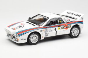 Lancia 037 Martini #1 W. Rohrl / C. Geistdorfer Winner Rally Monte Carlo 1983 Nattversion Kyosho 1:18 08306A Metall