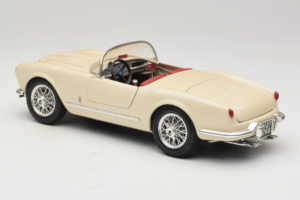 Lancia Aurelia B24 Spider Beige Bburago 1:18 3010-M2 Metall — bild 7 av 8