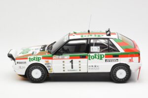 Lancia Delta HF 4WD #1 D. Cerrato Totip Rally Targa Florio 1987 Kyosho 1:18 08960C Metall — bild 4 av 8