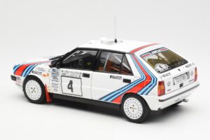 Lancia Delta HF 4WD #4 M. Alen / I. Kivimaki Martini Rally 1000 Lakes 1987 Kyosho 1:18 08960B Metall — bild 7 av 8
