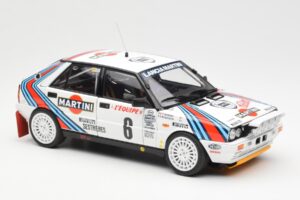 Lancia Delta HF 4WD #6 M. Biasion / T. Siviero Martini Rally Monte Carlo 1987 Kyosho 1:18 08960A Metall — bild 6 av 8