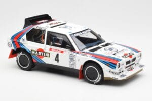 Lancia Delta S4 Martini #4 H. Toivonen / S. Cresto Rally Tour de Corse 1986 AUTOart 1:18 88620 Metall — bild 6 av 8