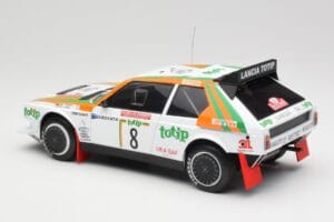 Lancia Delta S4 #8 D. Cerrato / G. Cerri Rally San Remo 1986 IXO 1:18 18RMC133 Metall — bild 5 av 6