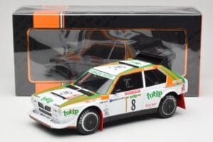 Lancia Delta S4 #8 D. Cerrato / G. Cerri Rally San Remo 1986 IXO 1:18 18RMC133 Metall — bild 6 av 6
