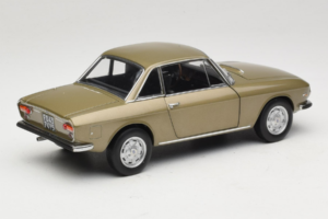 Lancia Fulvia Coupe Bronze Longchamps Norev 1:18 187985 Metall — bild 3 av 8
