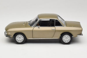 Lancia Fulvia Coupe Bronze Longchamps Norev 1:18 187985 Metall — bild 4 av 8