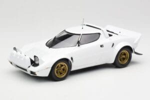 Lancia Stratos HF Stradale Vit Minichamps 1:18 155741700 Metall