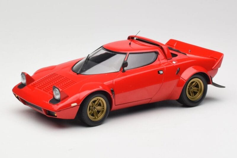 Lancia Stratos Röd Minichamps 1:18 155741701 Metall