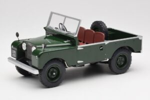 Land Rover 88 Series 1 Open Top Mörkgrön MCG 1:18 MCG18367 Metall