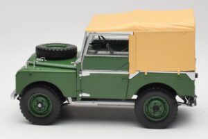 Land Rover 88 Series I Bronze Green Minichamps 1:18 150168906 Metall — bild 4 av 8