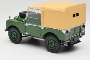 Land Rover 88 Series I Bronze Green Minichamps 1:18 150168906 Metall — bild 7 av 8
