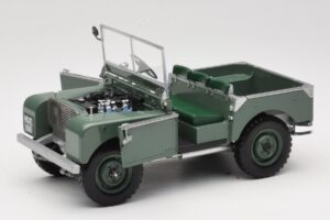 Land Rover 88 Series I Grön Minichamps 1:18 150168900 Metall — bild 2 av 8