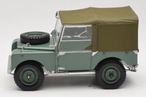 Land Rover 88 Series I Grön Minichamps 1:18 150168900 Metall — bild 4 av 8