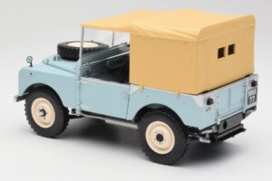 Land Rover 88 Series I RAF Blue Minichamps 1:18 150168908 Metall — bild 7 av 8