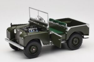 Land Rover 88 Series I Matt Green Minichamps 1:18 150168909 Metall — bild 2 av 8