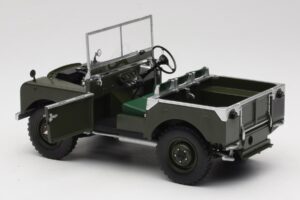 Land Rover 88 Series I Matt Green Minichamps 1:18 150168909 Metall — bild 5 av 8