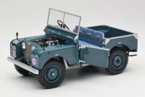 Land Rover 88 Series I Ljusblå Minichamps 1:18 150168907 Metall — bild 2 av 8
