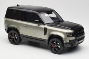 Land Rover Defender 90 HSE P400 L663 Pangea Green Metallic GT Spirit 1:18 GT517 Resin — bild 4 av 6